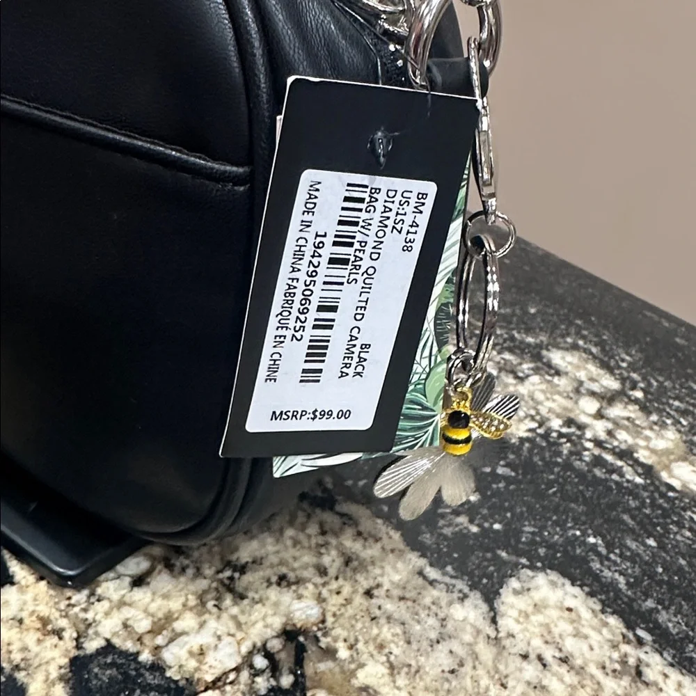 Badgley Mischka Diamond Quilted Camera Bag - Picture 6 of 8